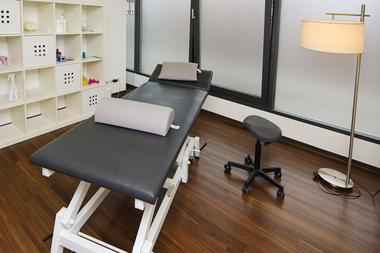Behandlungsraum Physioeffekt • Praxis für Physiotherapie Paderborn • Krankengymnastik Paderborn • Wellness und Massage Paderborn • Claudia Lüke